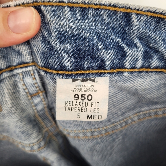 Vintage Levis 950 High Rise Straight Leg Blue Jeans Distressed Denim Size 24 - Picture 3 of 10